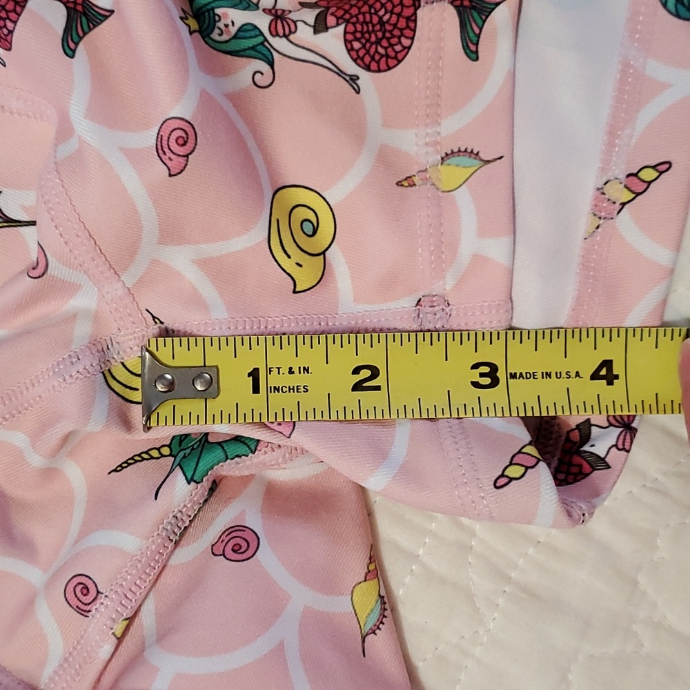Wodbottom Mermaid and Seahorse Shorties, Size M - Picture 9 of 9